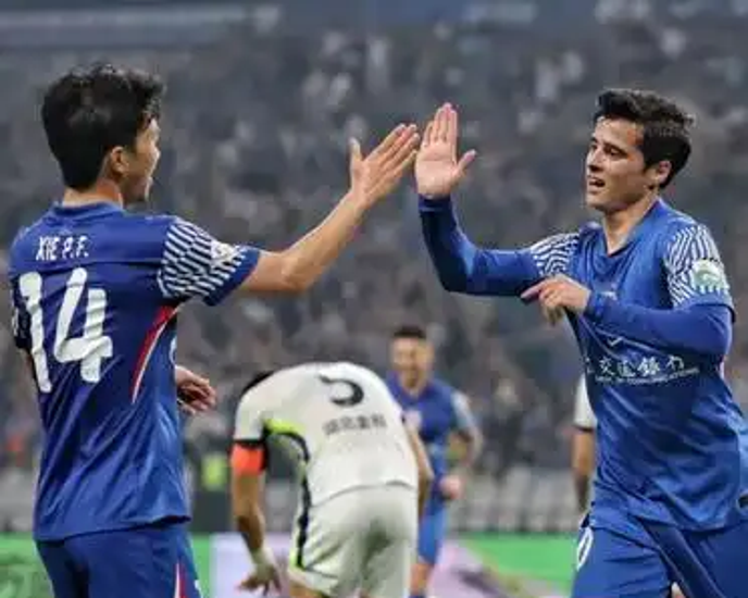 中超强队实力悬殊，相争不屈胜负难分的简单介绍